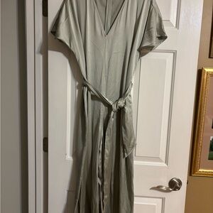 Gianni Bini Light sage/mint green jumper.